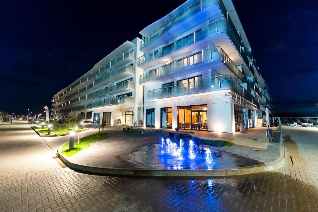 Polanki Aqua Apartamenty Nielimitowany Dostep Do Basenow Parking Free Kołobrzeg Exteriör bild