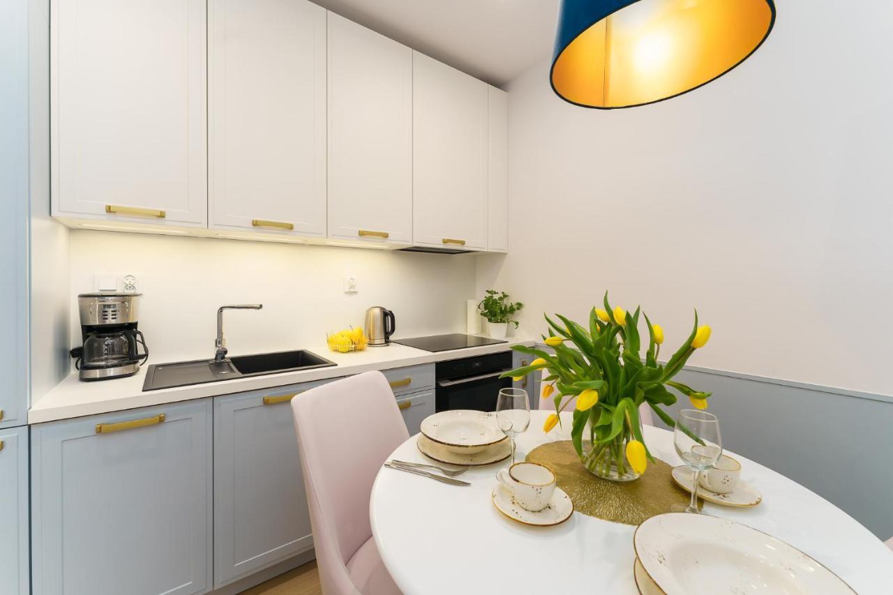 Polanki Aqua Apartamenty Nielimitowany Dostep Do Basenow Parking Free Kołobrzeg Exteriör bild