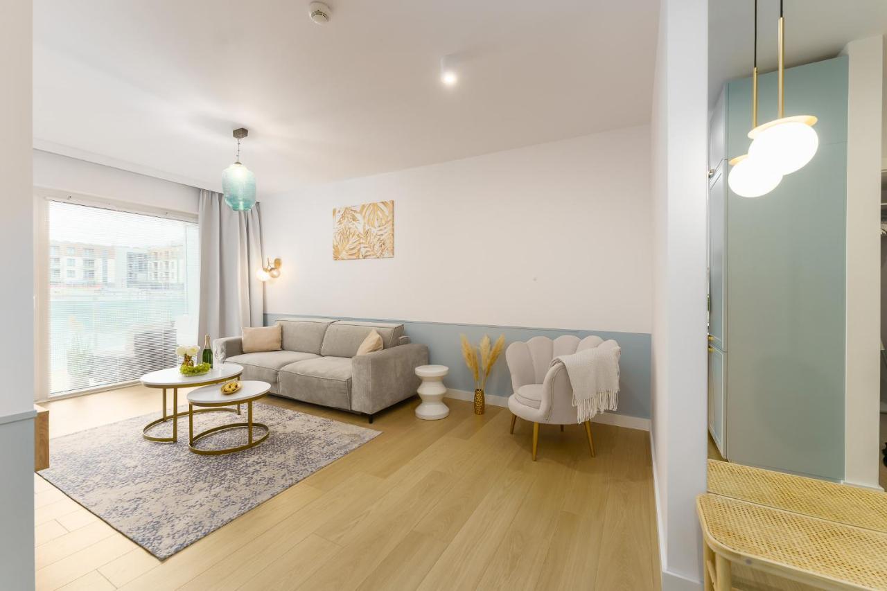 Polanki Aqua Apartamenty Nielimitowany Dostep Do Basenow Parking Free Kołobrzeg Exteriör bild