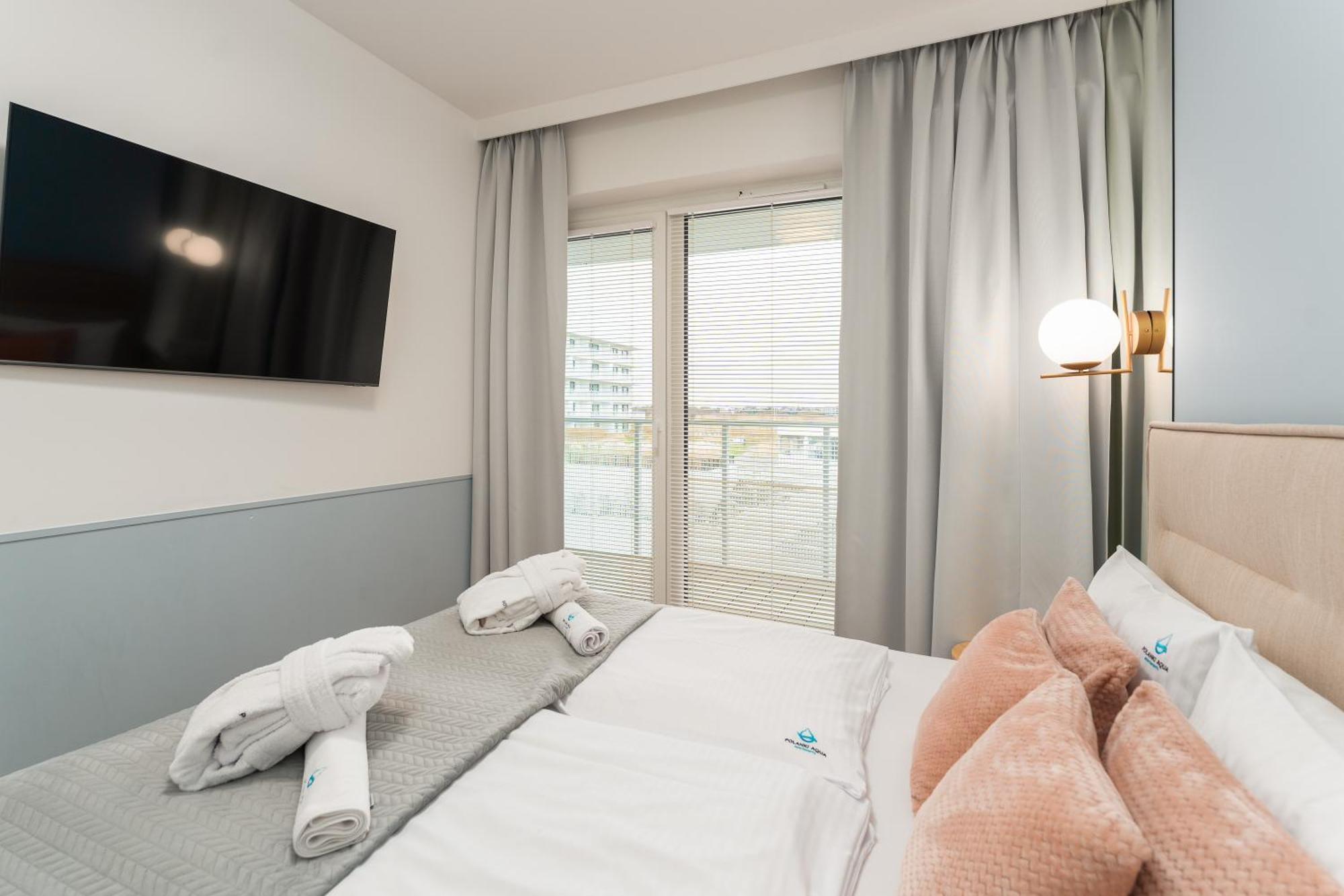 Polanki Aqua Apartamenty Nielimitowany Dostep Do Basenow Parking Free Kołobrzeg Exteriör bild